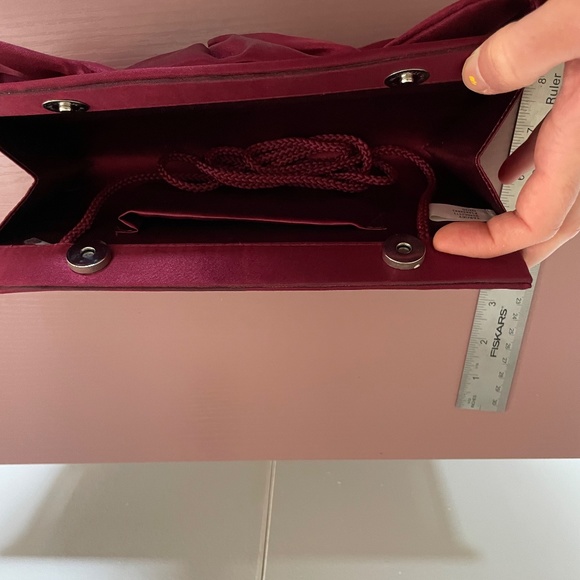Target 2010s Berry Red Bow Evening Sateen Clutch - Picture 3 of 16